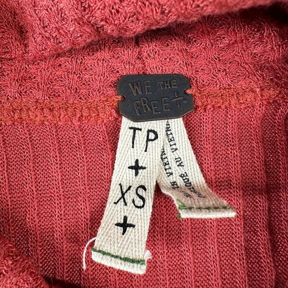 Free People We the Free Top Womens XS Rust Red Kristina Waffleknit Thermal Cowl - Picture 5 of 8